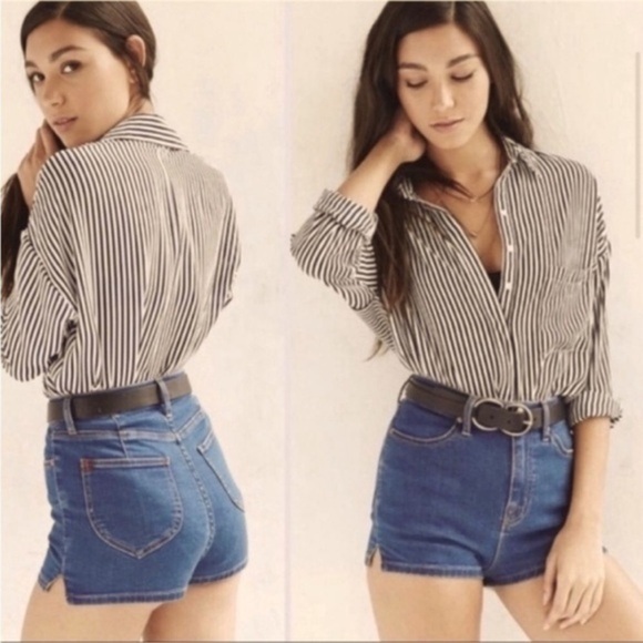 5/$25 BDG Pinup Súper High Rise Denim Mom Shorts 29 - Picture 1 of 6